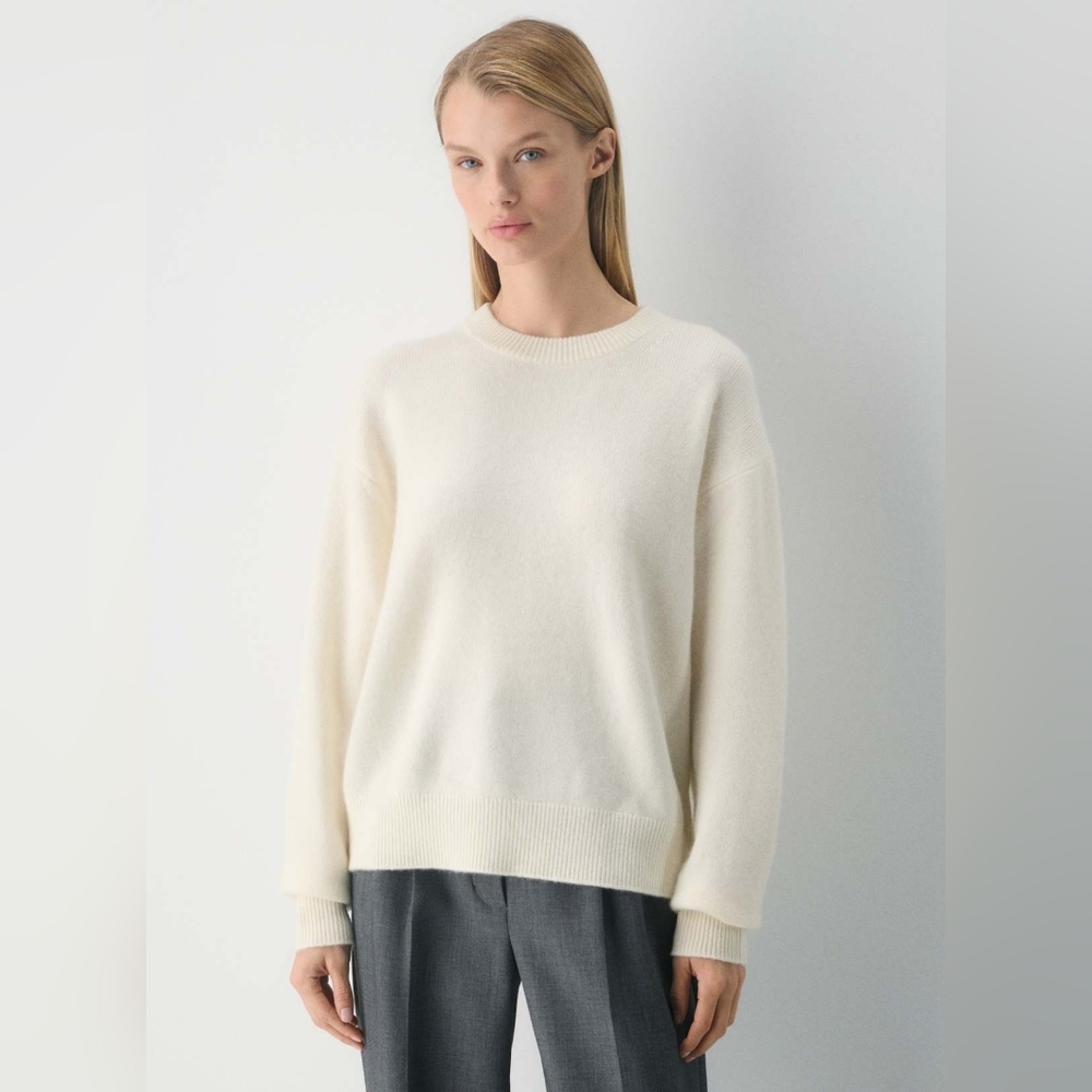 Babaton Cream Crewneck Sweater